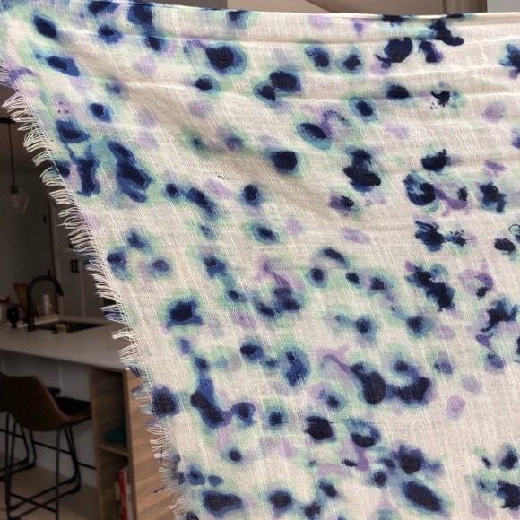 Light + Airy Scarf in Watercolor - Picture 5 of 6